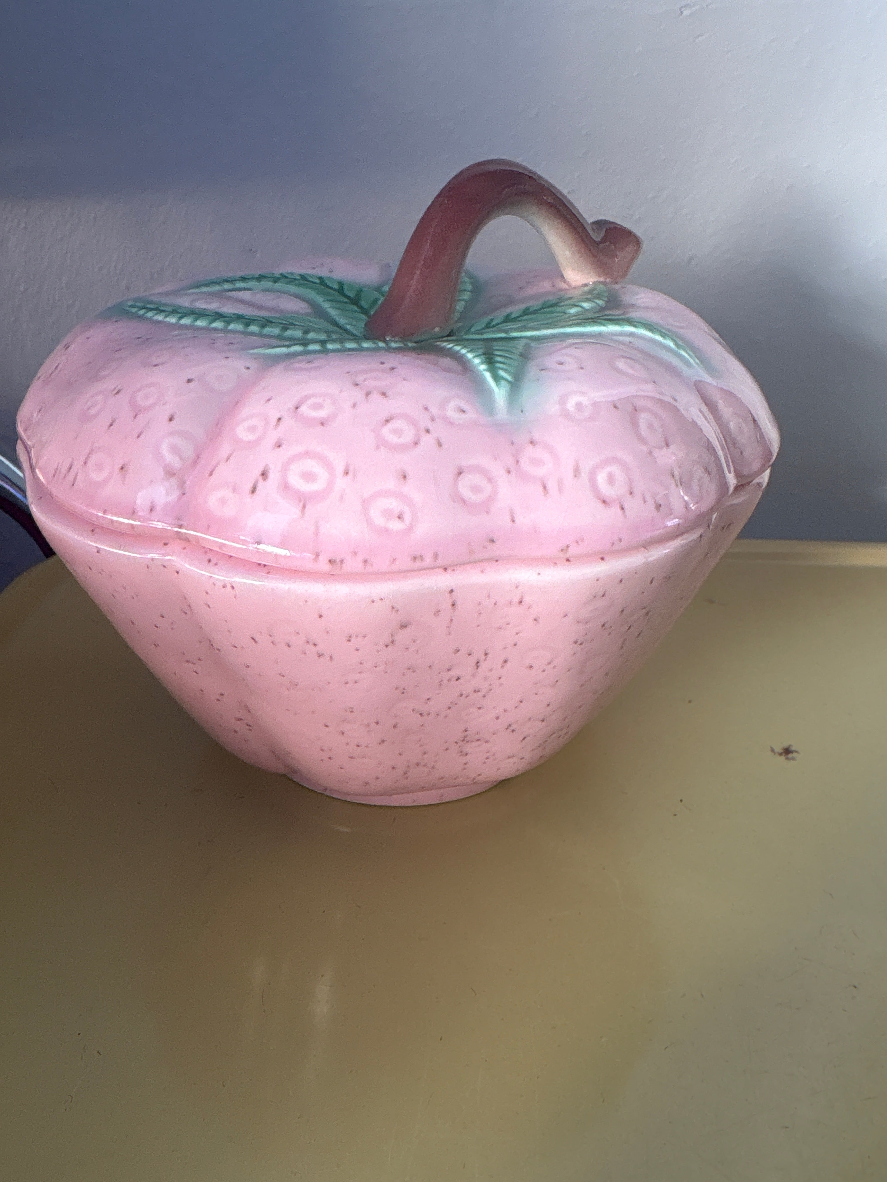 Valley Vista Strawberry Pottery