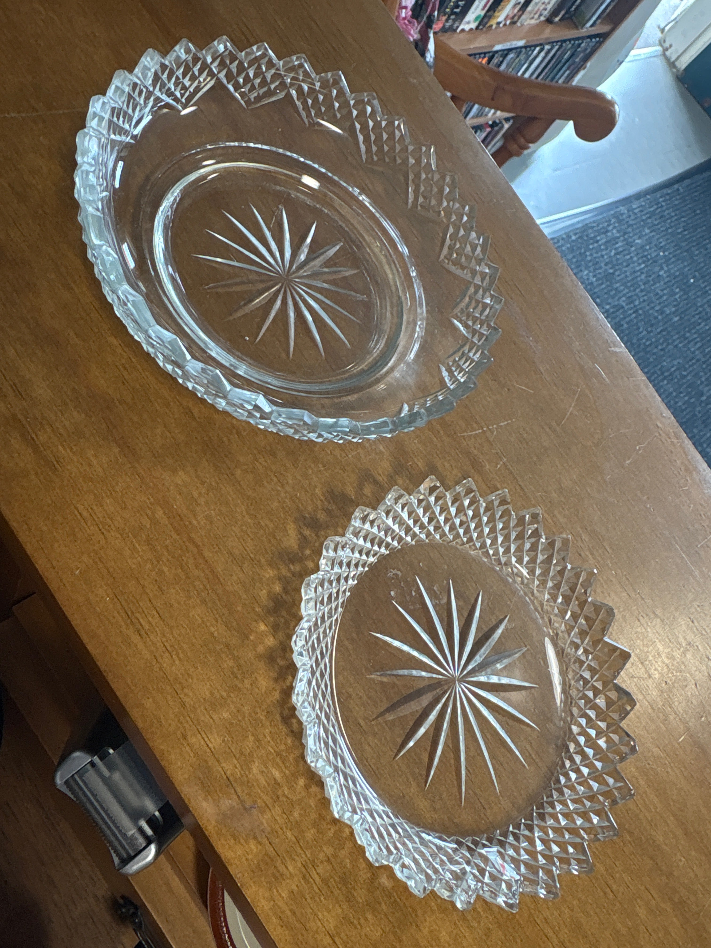 Diamond Point Crystal 2pc plate sm