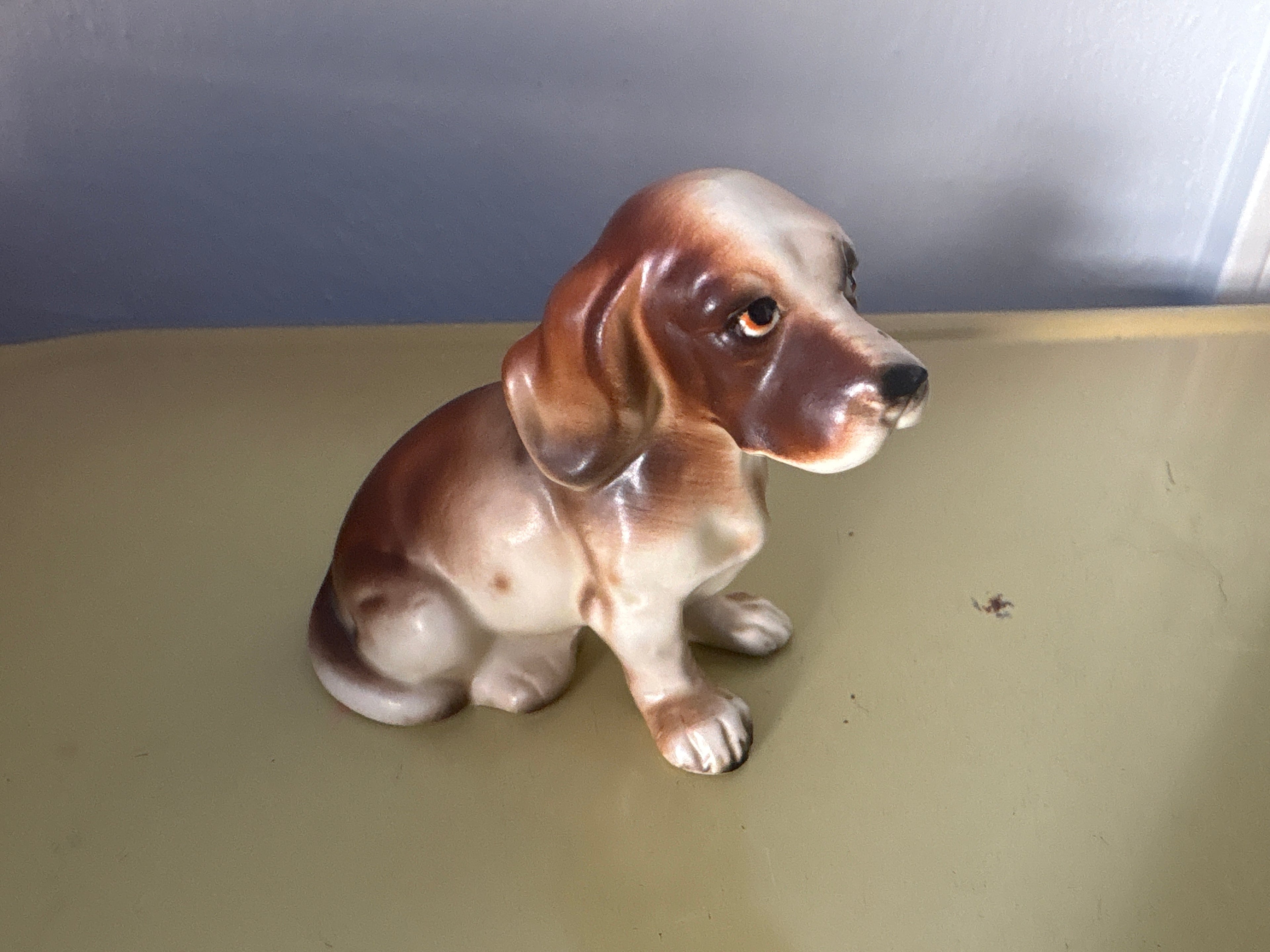 Bassett Hound Dog Figurine #1263