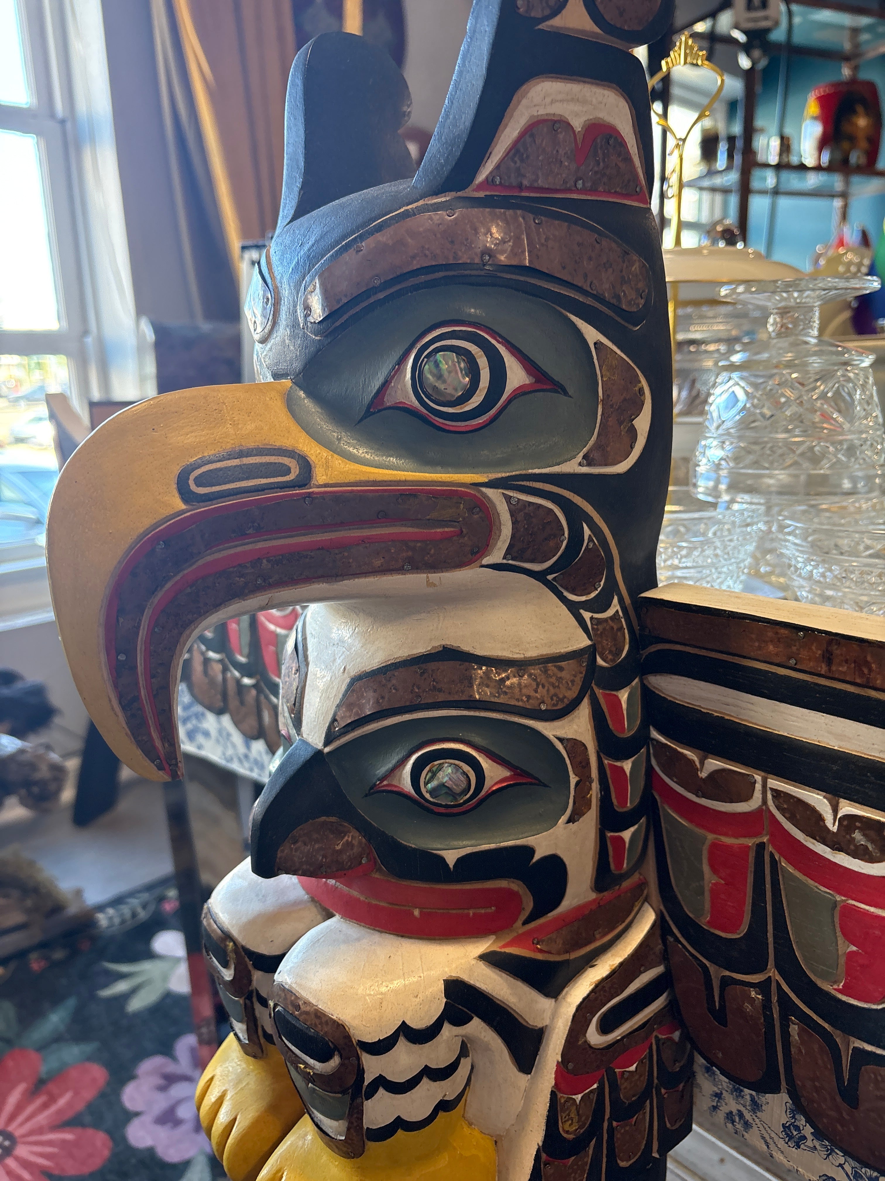 KOLUS Totem w/ Abalone Eyes