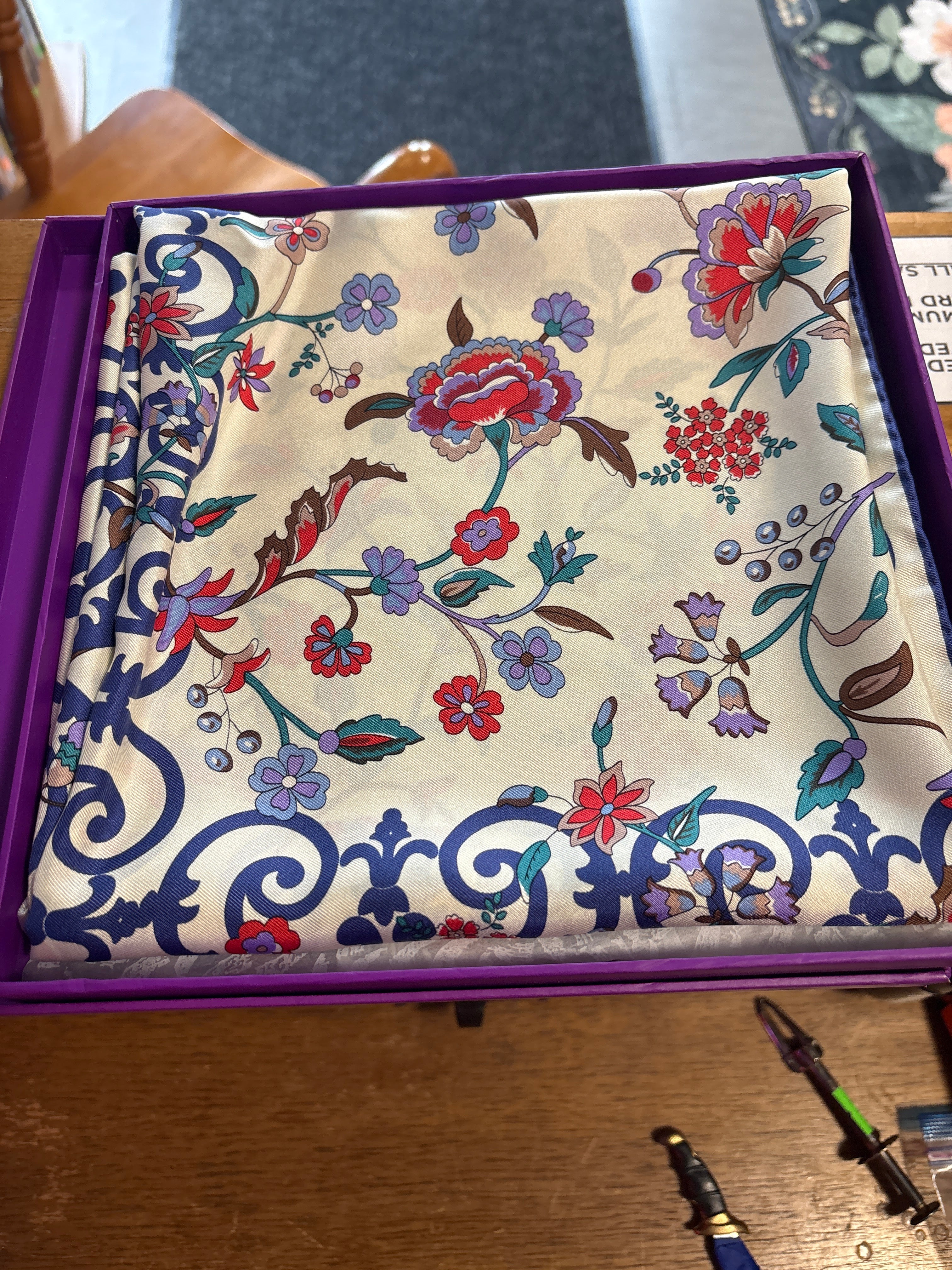 Liberty London Scarf purple/cream