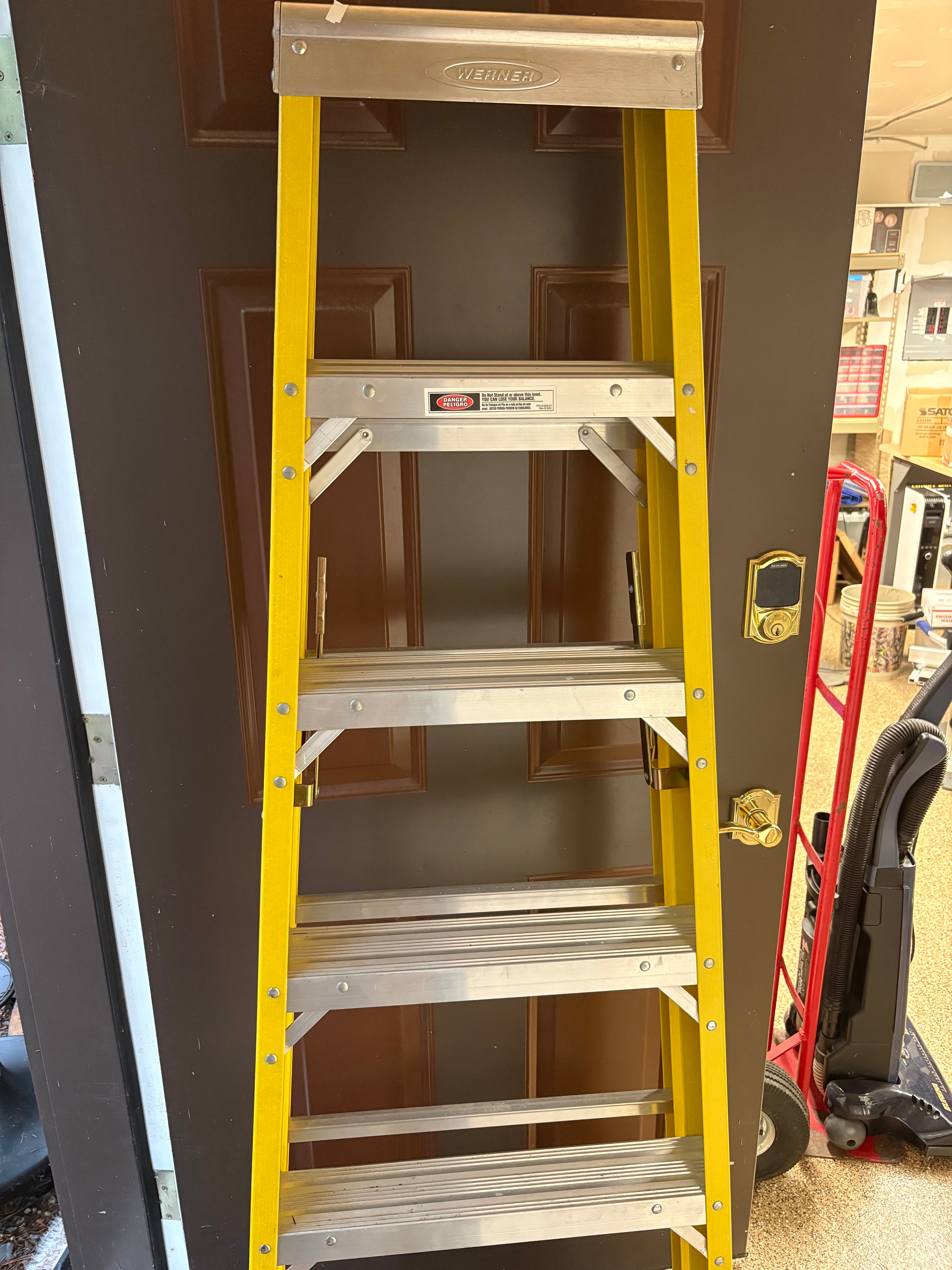 Werner 6100 6’ Ladder & Pivot Ladder Tool