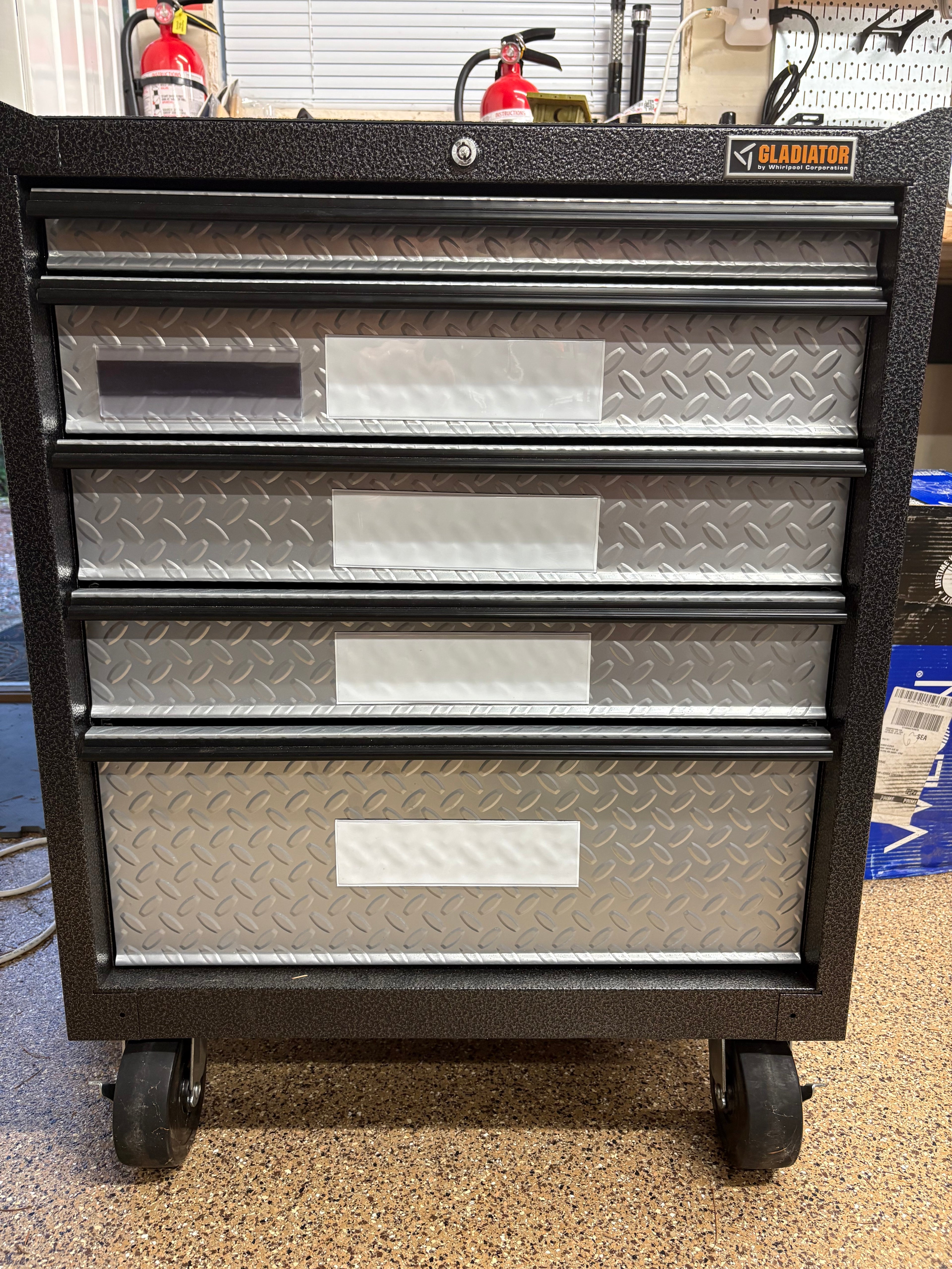 Gladiator 5-Drawer Rolling Tool Chest - NEW