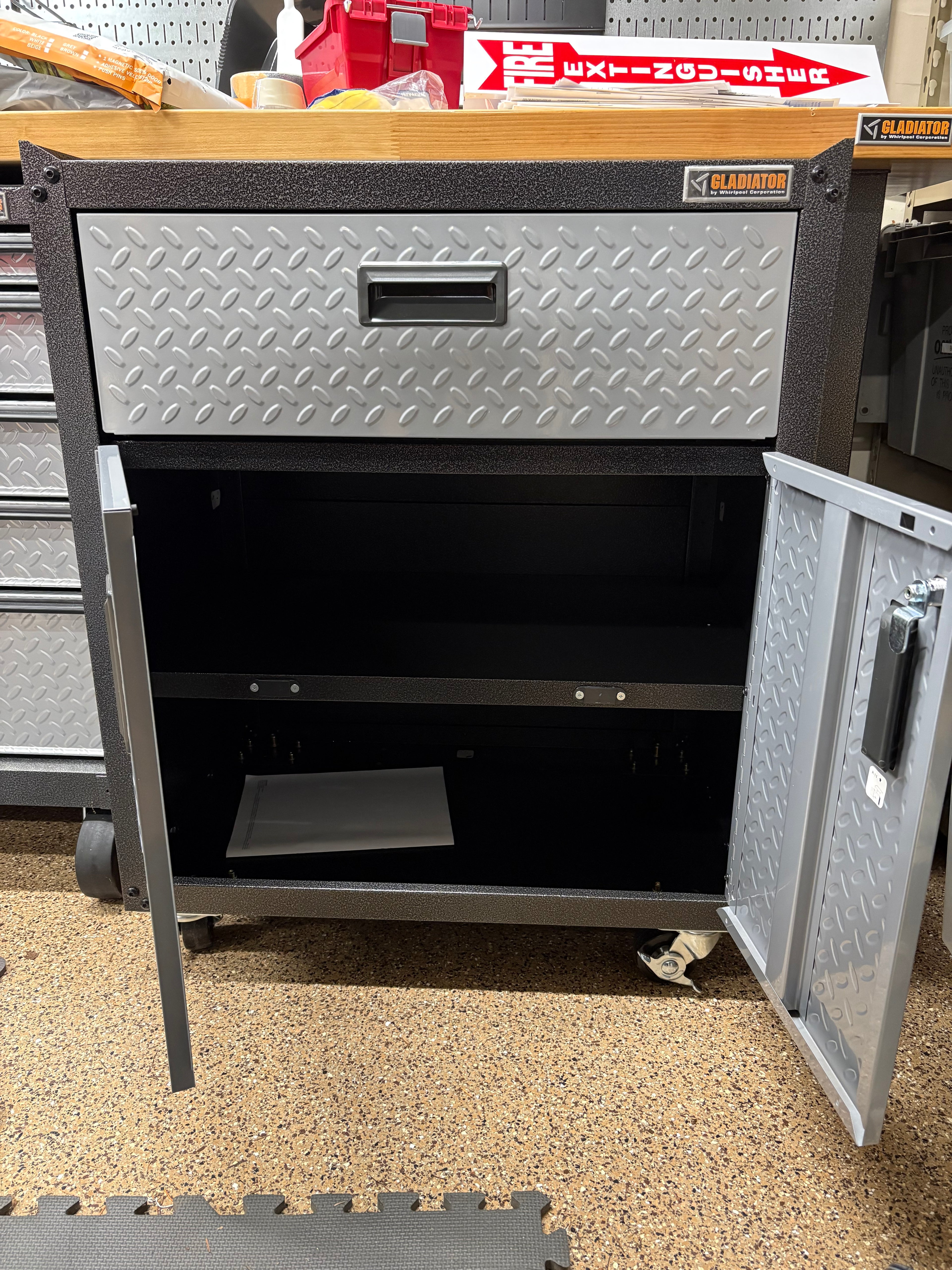 Gladiator GearBox 2-Door w/Drawer - NEW