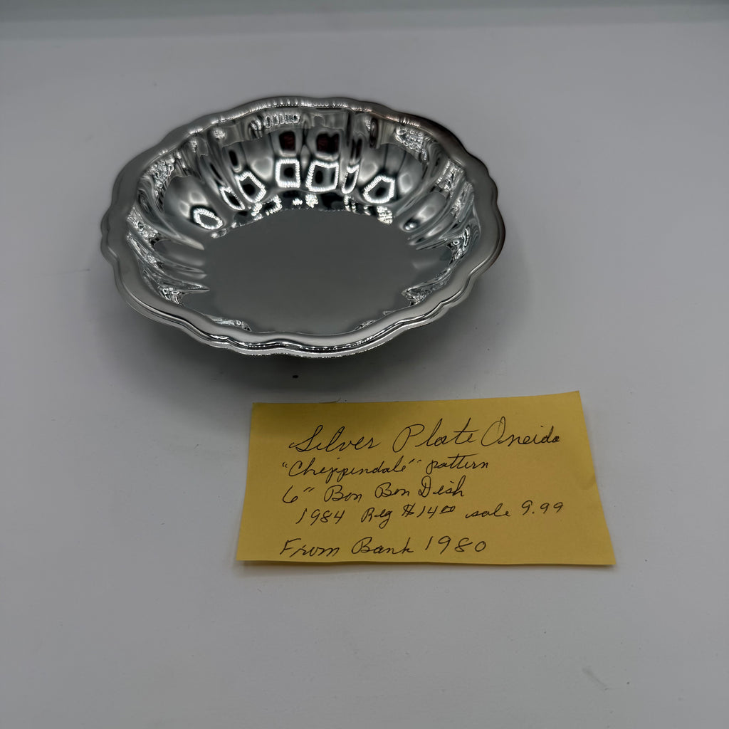 Oneida Silver Platted Bowl
